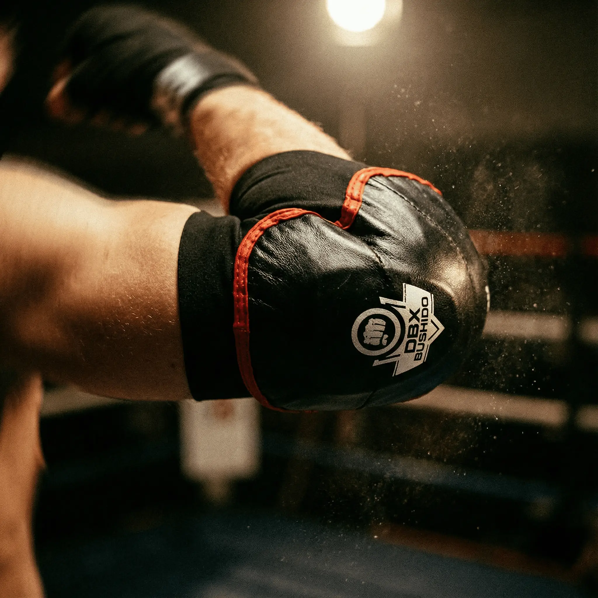 Kolekcja ochraniaczy WARRIOR na łokcie i kolana - Rabat 5%  1_compressed