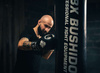 Zestaw bokserski: rękawice bokserskie Classic White + owijki bokserskie + ochraniacze na zęby  | DBX Bushido