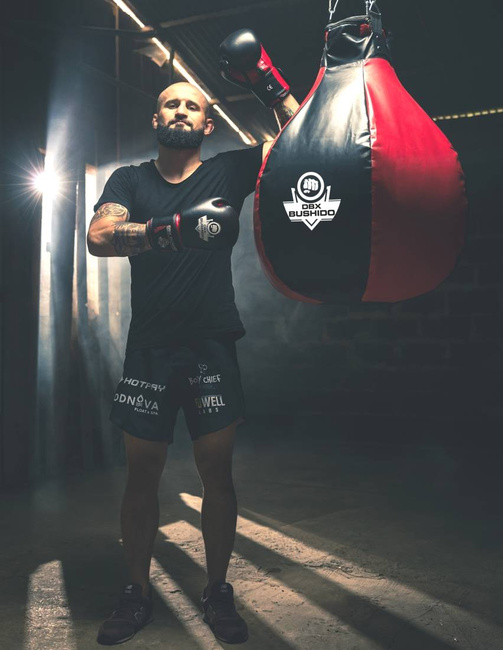 25 KG - Grusza Bokserska XXL - Worek Hakowy SK25  | DBX Bushido