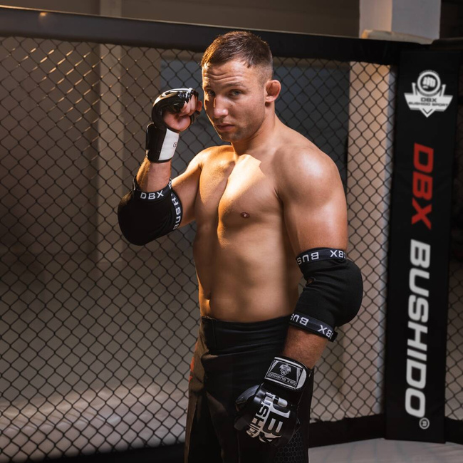 Ochraniacze na łokcie - ściągacze elastyczne DBX-EG-11 XL | DBX Bushido