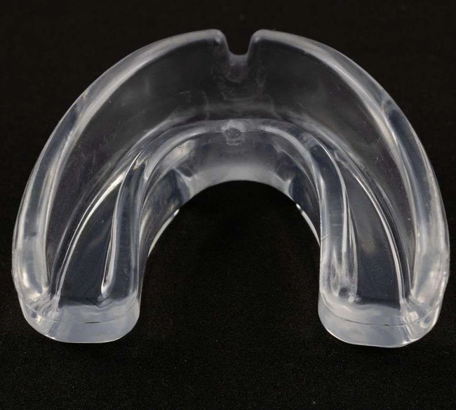 Ochraniacz szczęki - Ochraniacz na zęby + pudełko - bezbarwny | Standard
