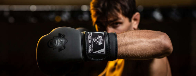 Rękawice bokserskie 10oz - Black Master -  Valor Series