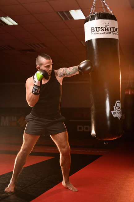 Worek bokserski - 160 White - 160 cm / 50 kg | DBX Bushido