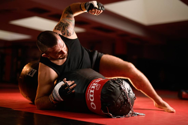 Worek do treningu MMA - 130 cm / 40 kg | DBX Bushido