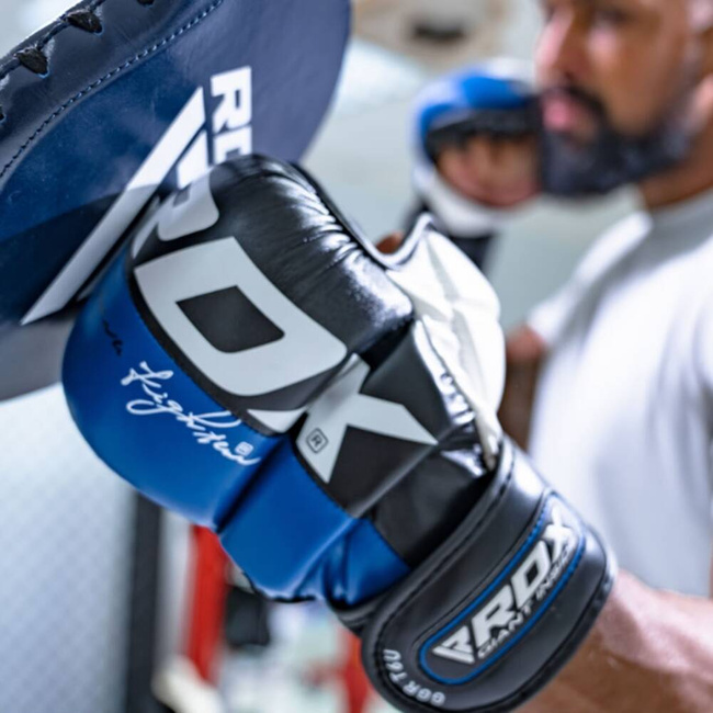 RDX REX T6 - RĘKAWICE DO MMA SPARINGOWE NIEBIESKIE M