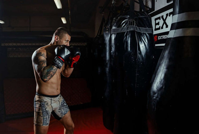 Rękawice bokserskie 14oz - Taver Red - Origin Series