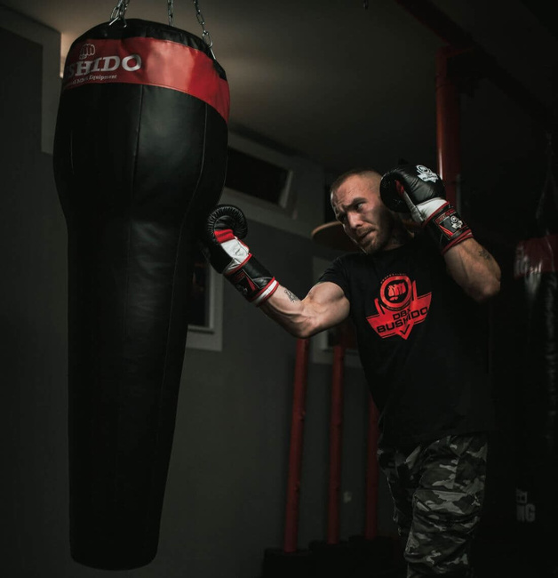 Worek bokserski - Hakowy - 140 cm / 40 kg | DBX Bushido