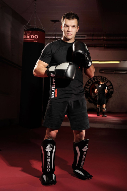 Ochraniacze na piszczele XL - Phantom White | DBX Bushido