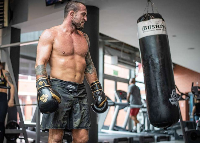 Rękawice bokserskie 16oz - Aureos - Valor Series | DBX Bushido