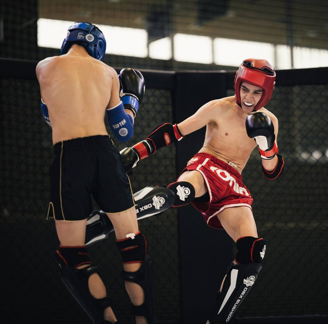 Ochraniacze na piszczele XL - Phantom White | DBX Bushido