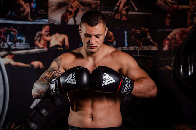 Rękawice bokserskie 14oz - Taver Red - Origin Series