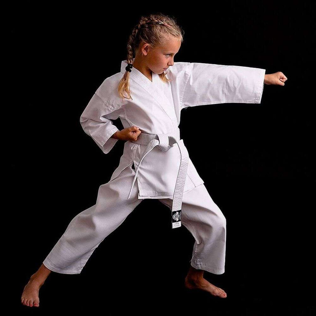 Kimono do karate dla dziecka + PAS Gratis - DBX BUSHIDO ARK-3102 120 cm