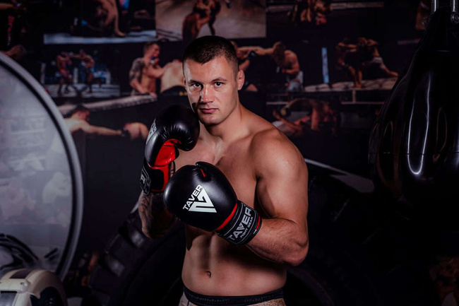 Rękawice bokserskie 14oz - Taver Red - Origin Series